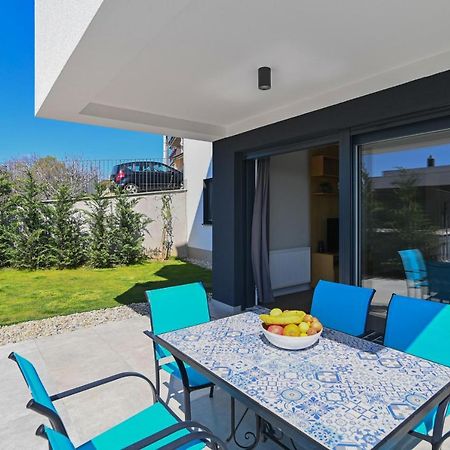 Kostrena - Sidro Apartment Bagian luar foto